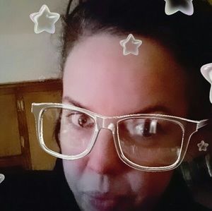 Meet your Posher, Jen